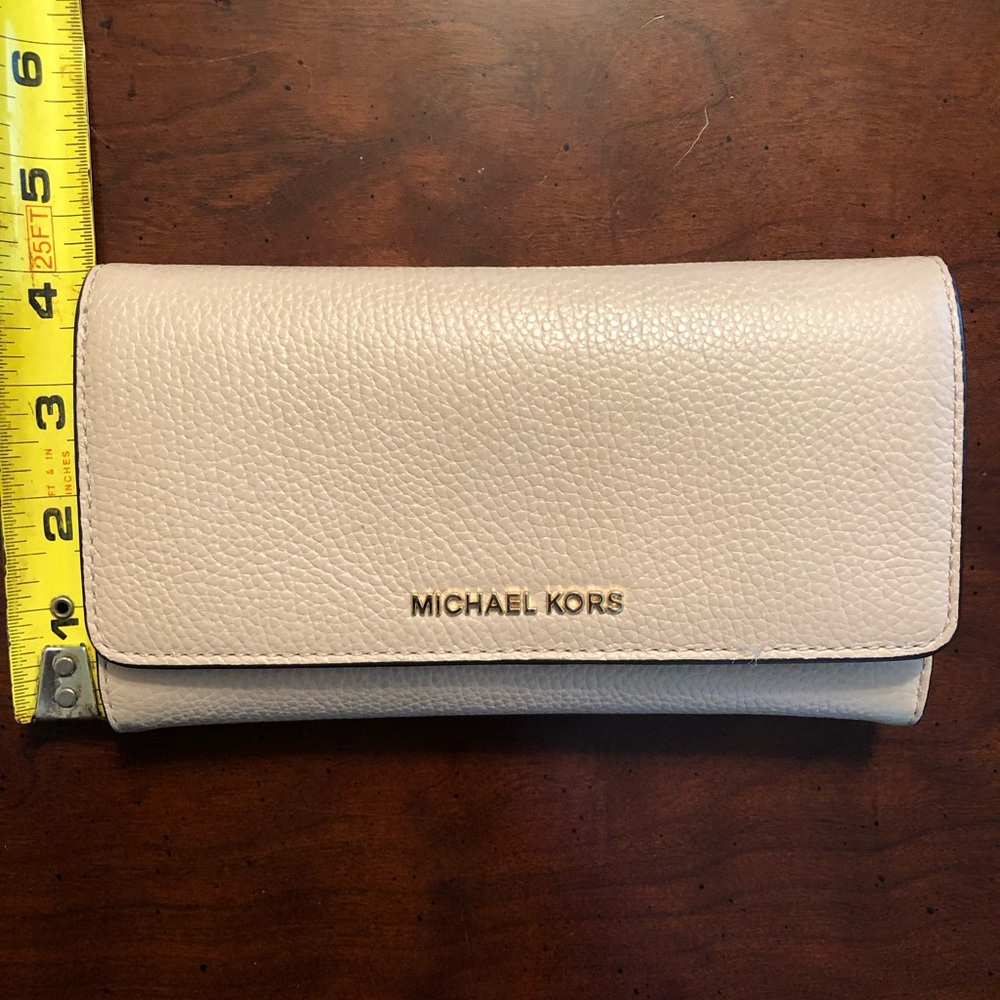 MK Wallet - Picture 4 of 4